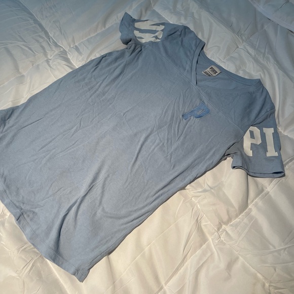 PINK T-Shirt - Picture 1 of 3